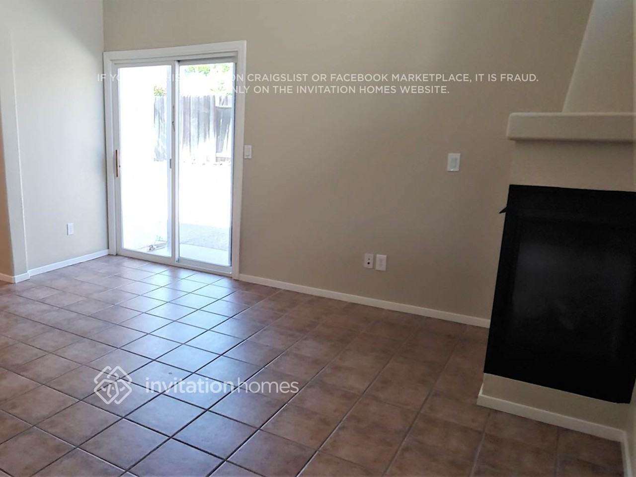 208 Early Light Ct - Photo 2 of 11