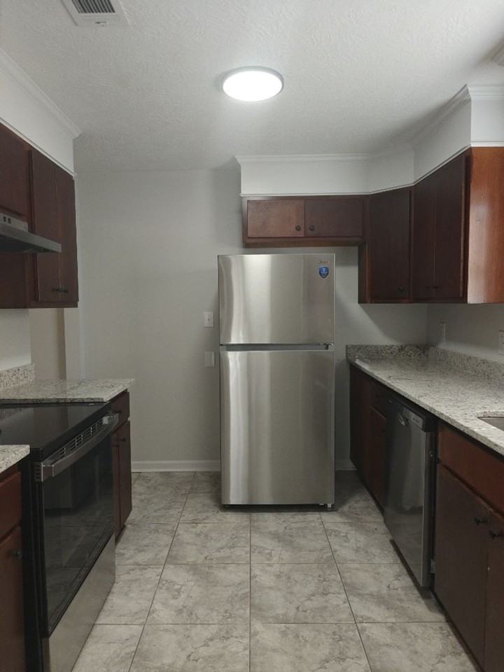 4213 Cap Chat St - Photo 7 of 10