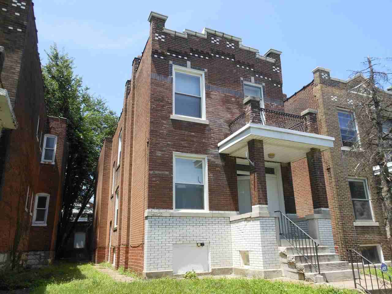 3717 Bamberger Ave - Photo 3 of 17