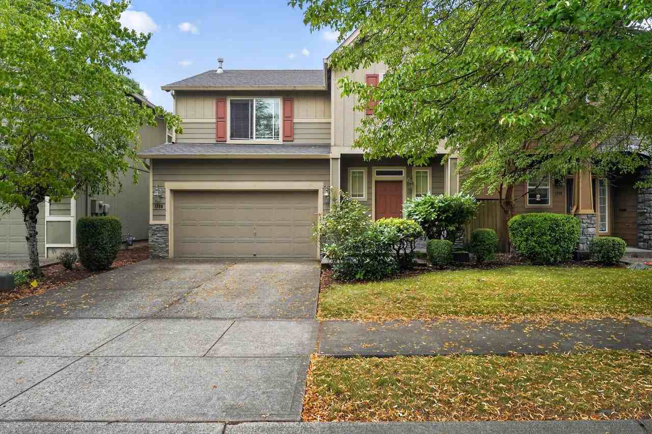 1756 Se Gerhard Dr - Photo 2 of 12