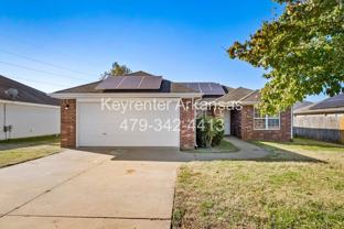 706 Sw Sandrock Rd - Photo 1 of 1