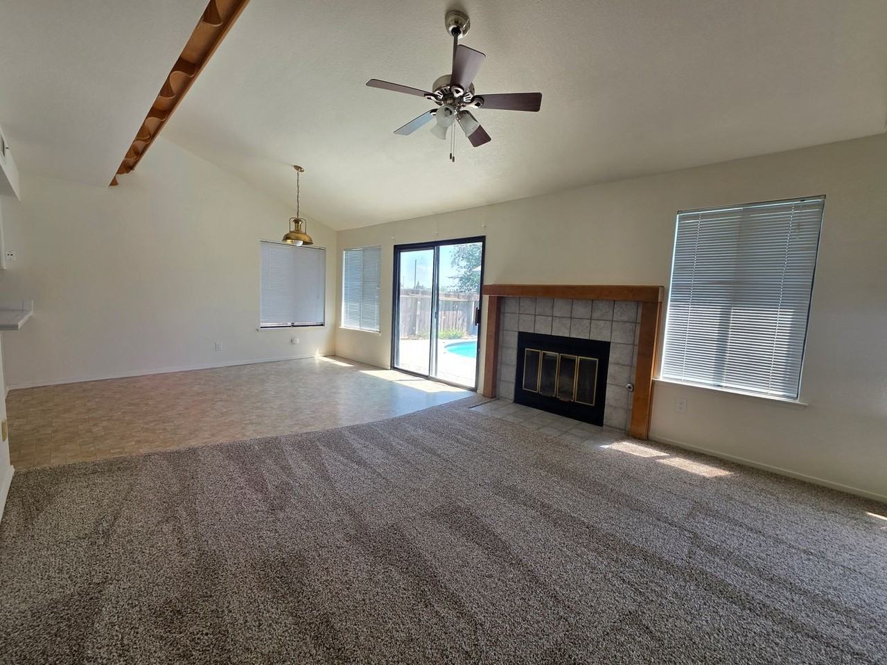 1128 N Manzanita St - Photo 7 of 12