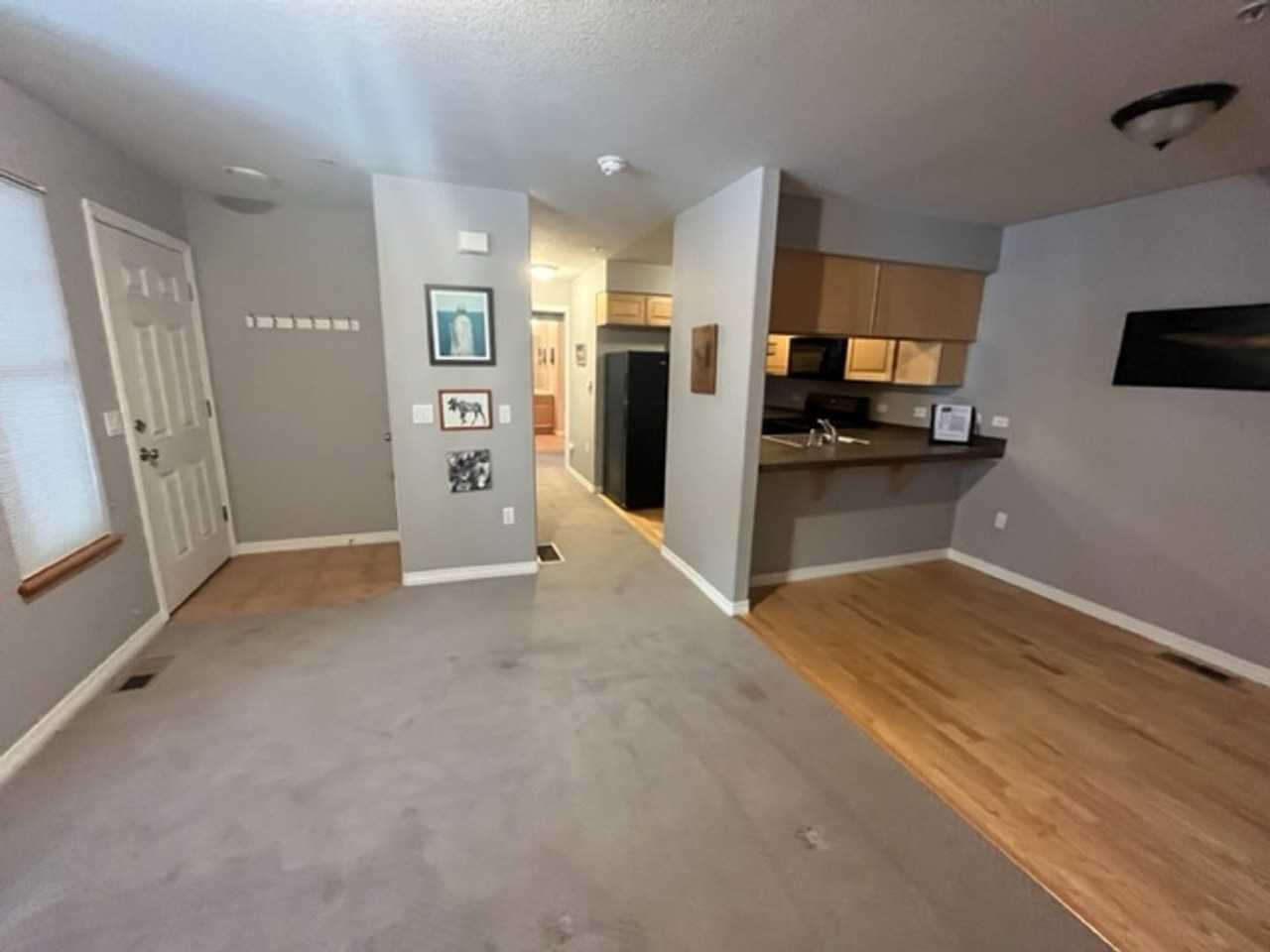 947 Laramie Blvd - Photo 2 of 13