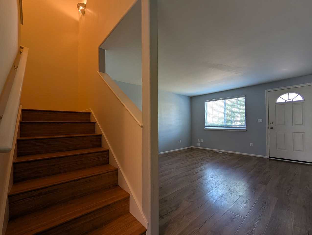 3657 Westleigh St - Photo 6 of 25