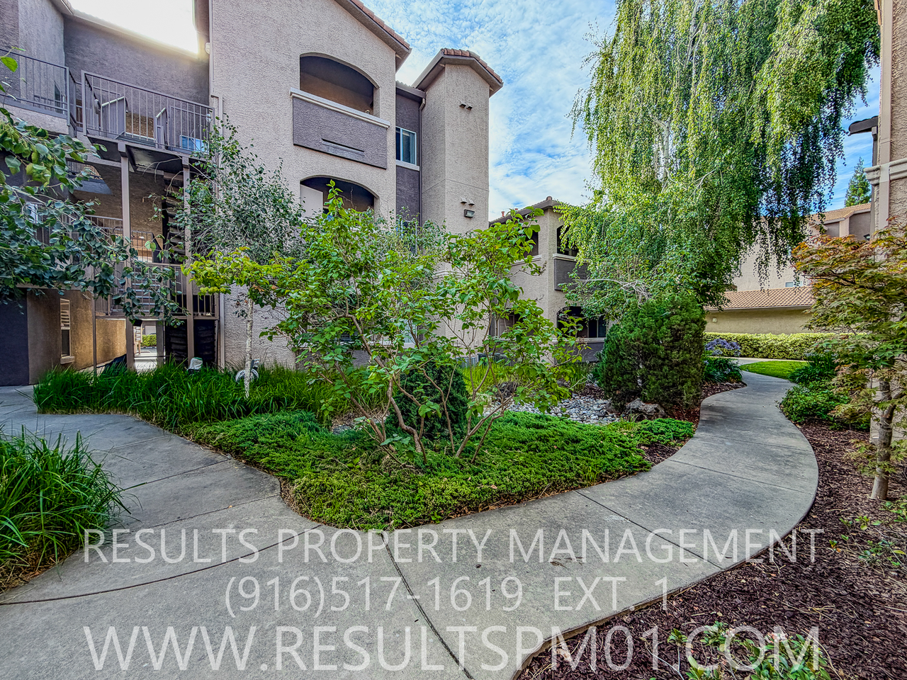 10001 Woodcreek Oaks Blvd - Photo 2 of 17