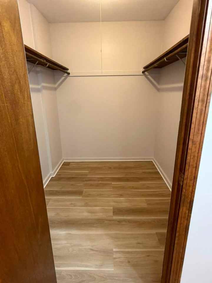 100 Laura Lane - Photo 6 of 14