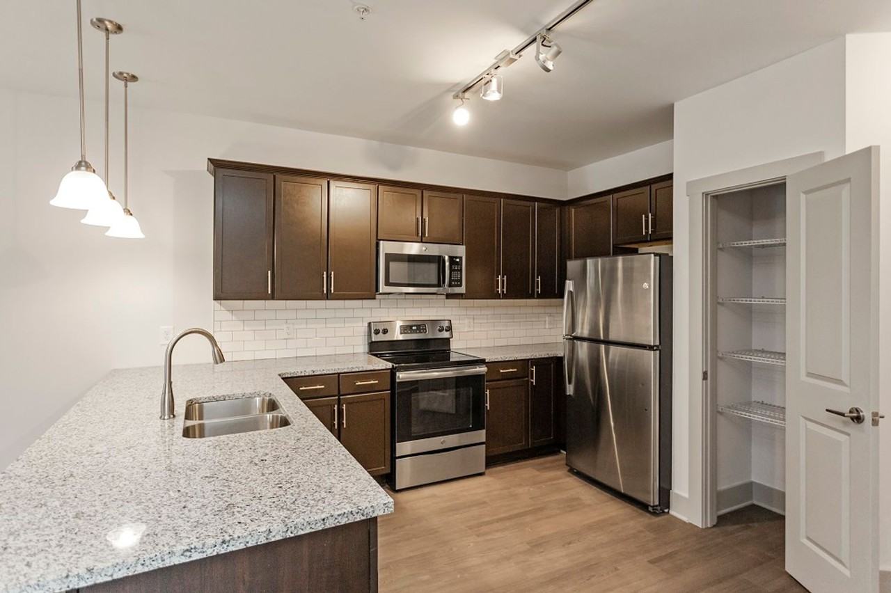 Heritage East Apartments - Photo 7 of 29