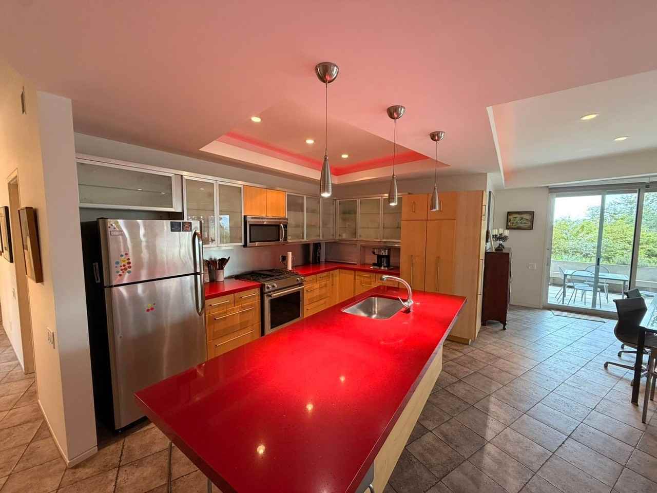 640 K St - Photo 5 of 28