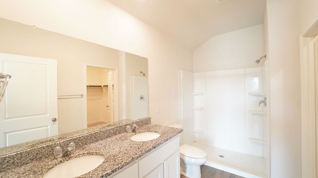 501 Jameson St - Photo 6 of 14