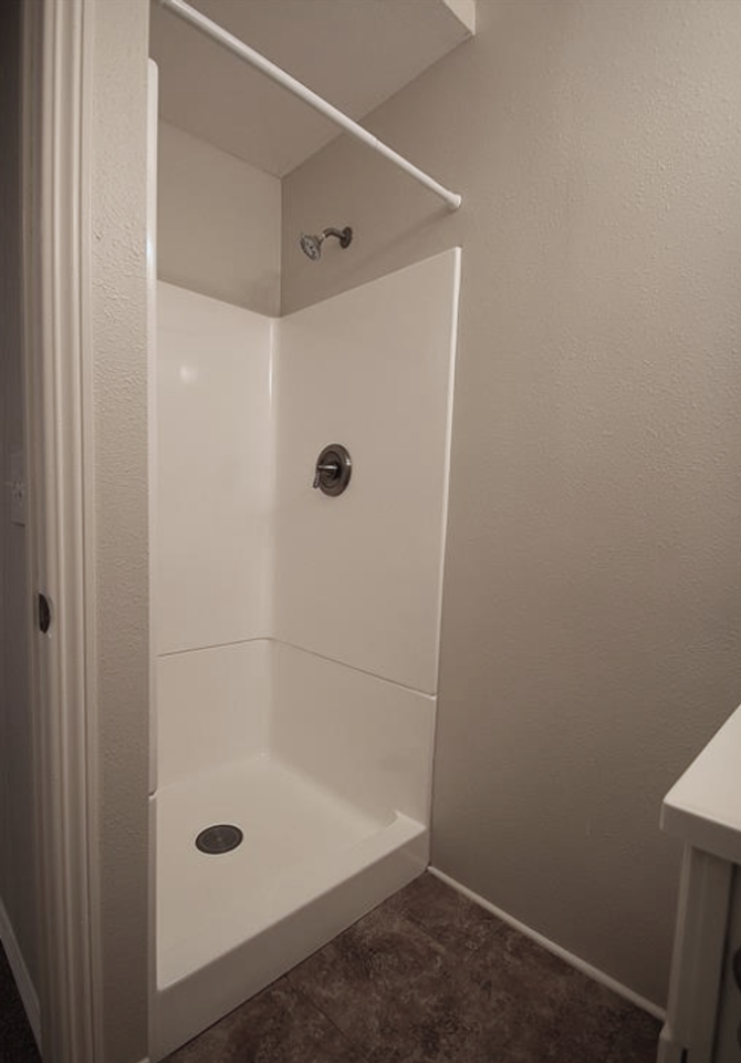 1545 Monterey Park Dr - Photo 7 of 10
