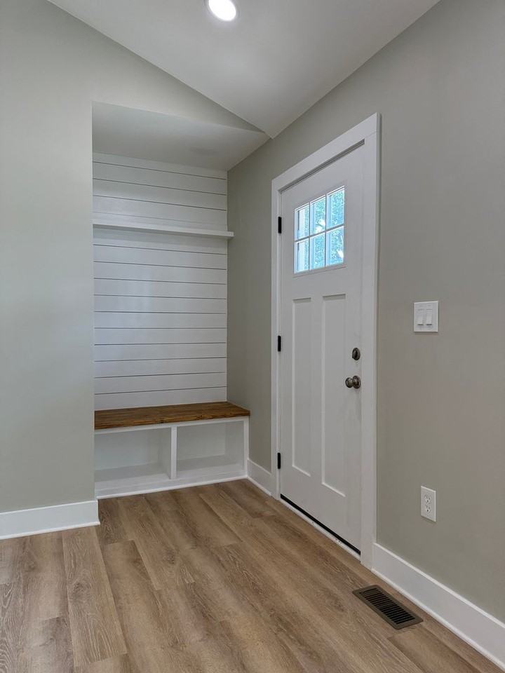 201 Meadors Ave - Photo 5 of 21