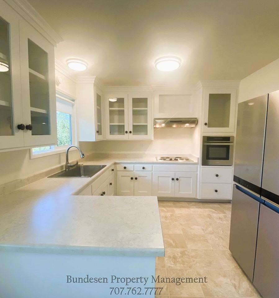 77 Sunny Hill Dr - Photo 5 of 21