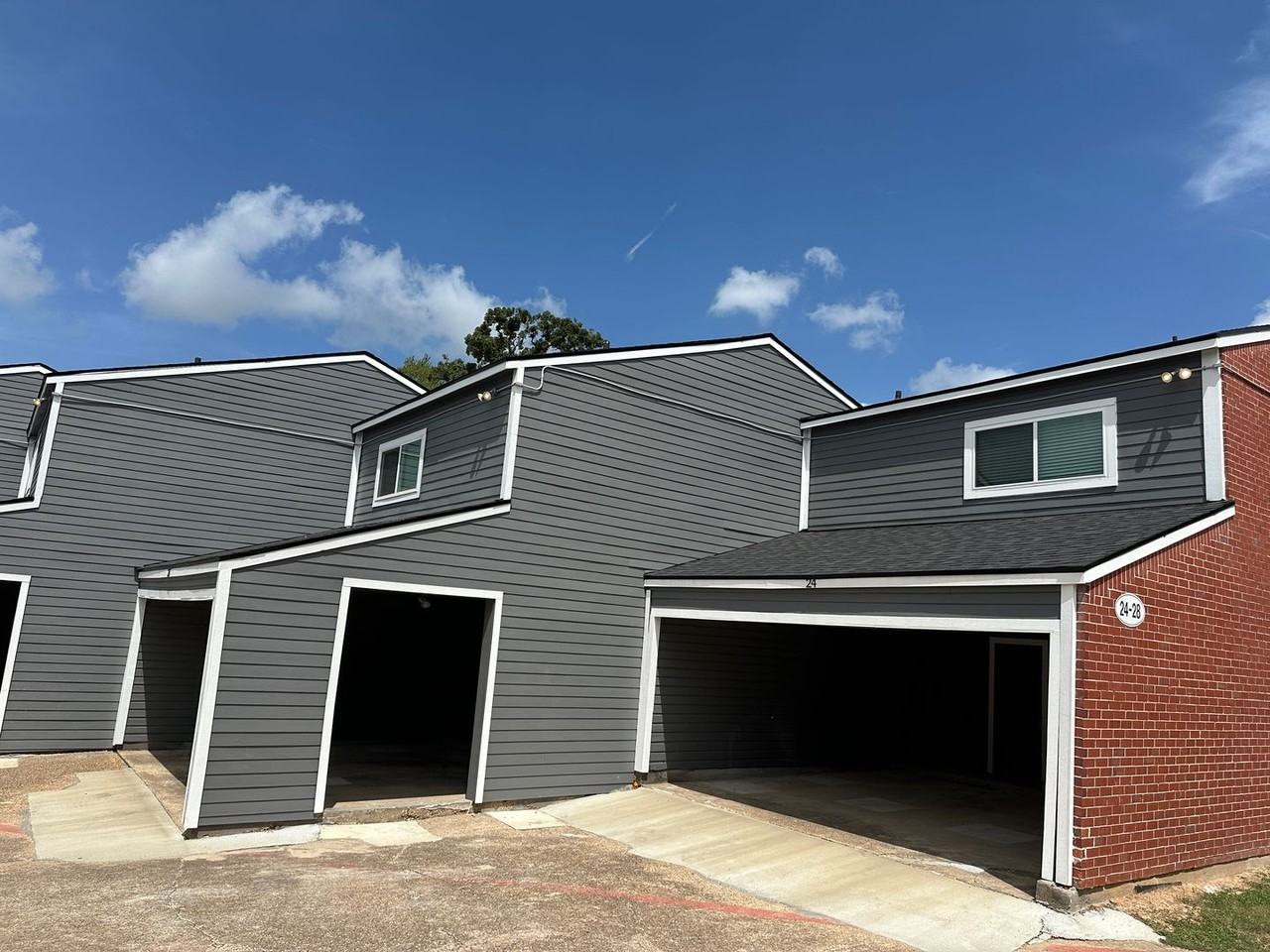 1500 Olympia Way #25 - Photo 2 of 4