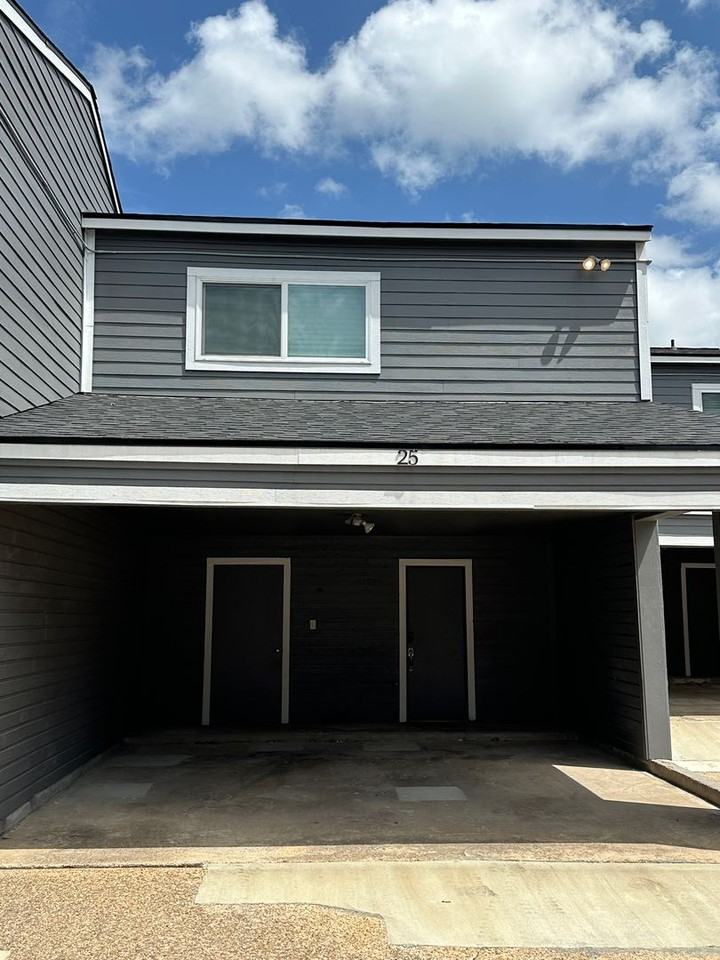 1500 Olympia Way #25 - Photo 3 of 4