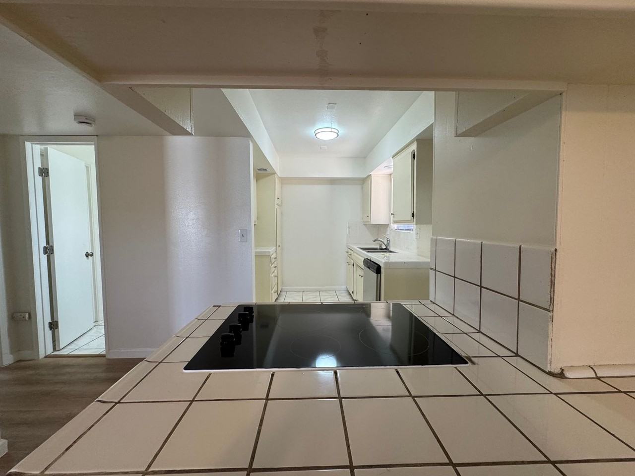 4400 Tierra Verde St. - Photo 3 of 18