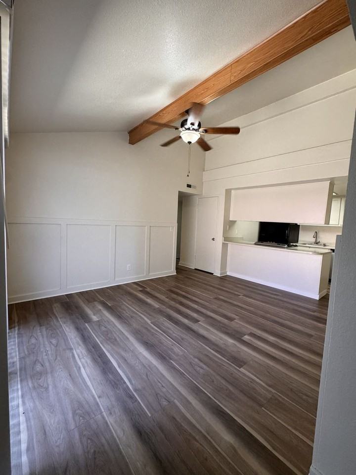 3341 Gould Way - Photo 6 of 15