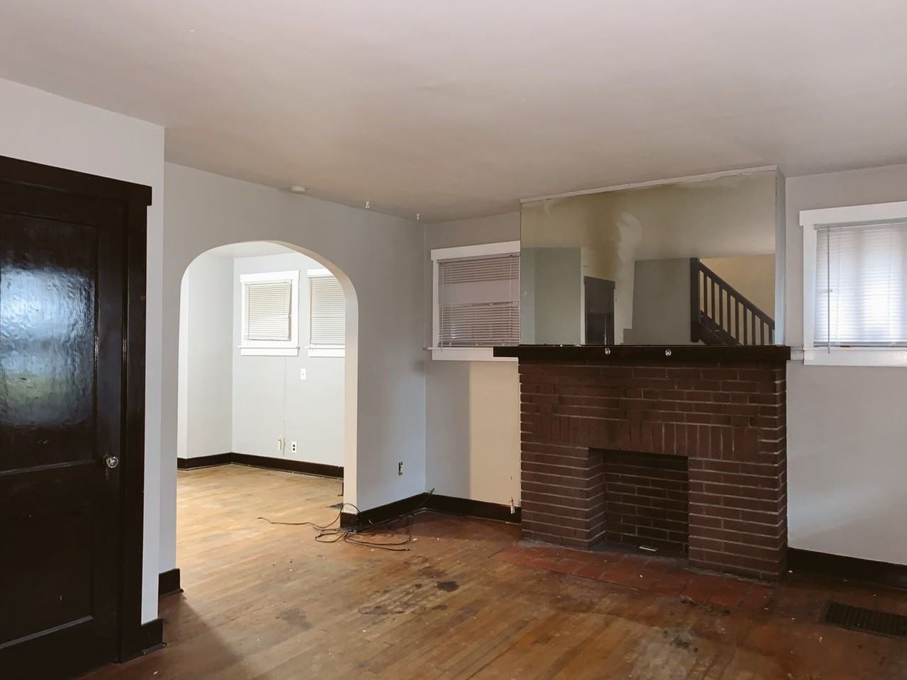 2937 Sacramento Ave - Photo 5 of 17