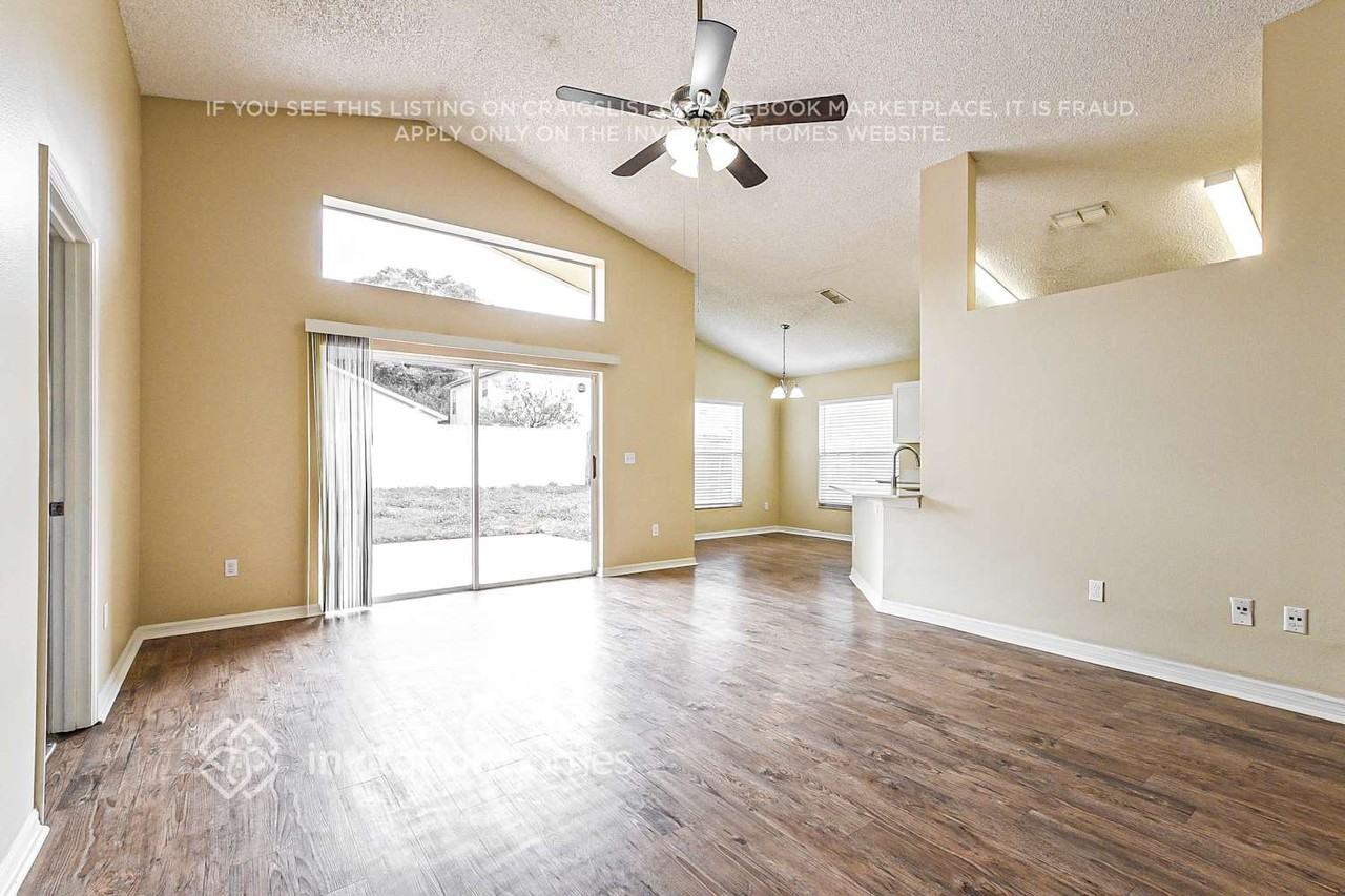 5583 Elizabeth Rose Sq - Photo 2 of 16