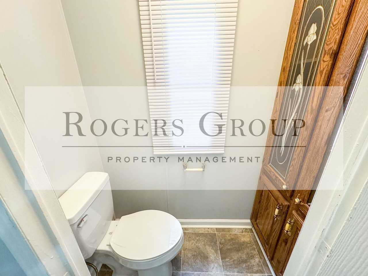 6090 Cindy Ln - Photo 6 of 9