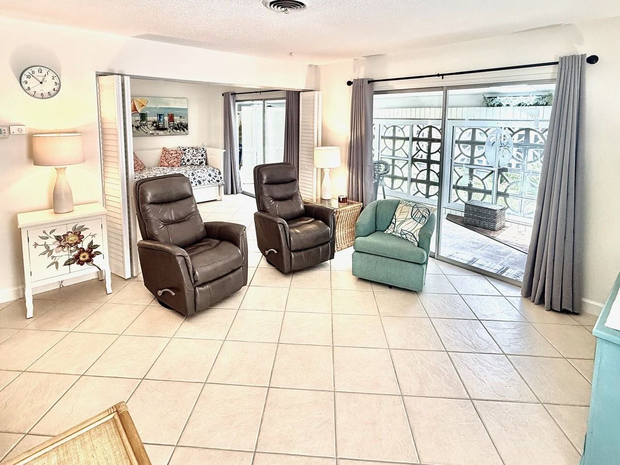 1205 Tarpon Center Dr #C4 - Photo 5 of 31