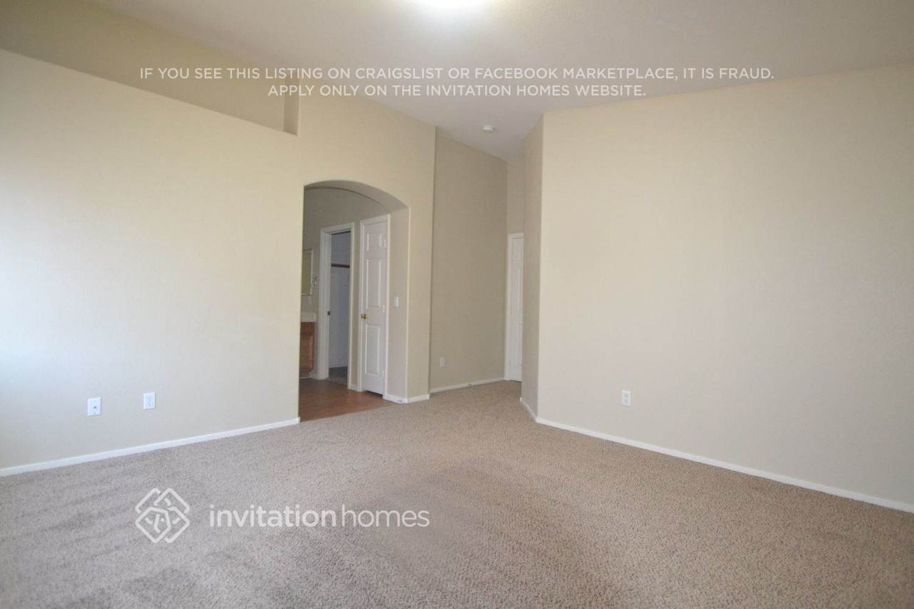 6224 Dan Blocker Ave #103 - Photo 5 of 13