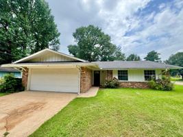 featured image of 205 Arroyo Dr