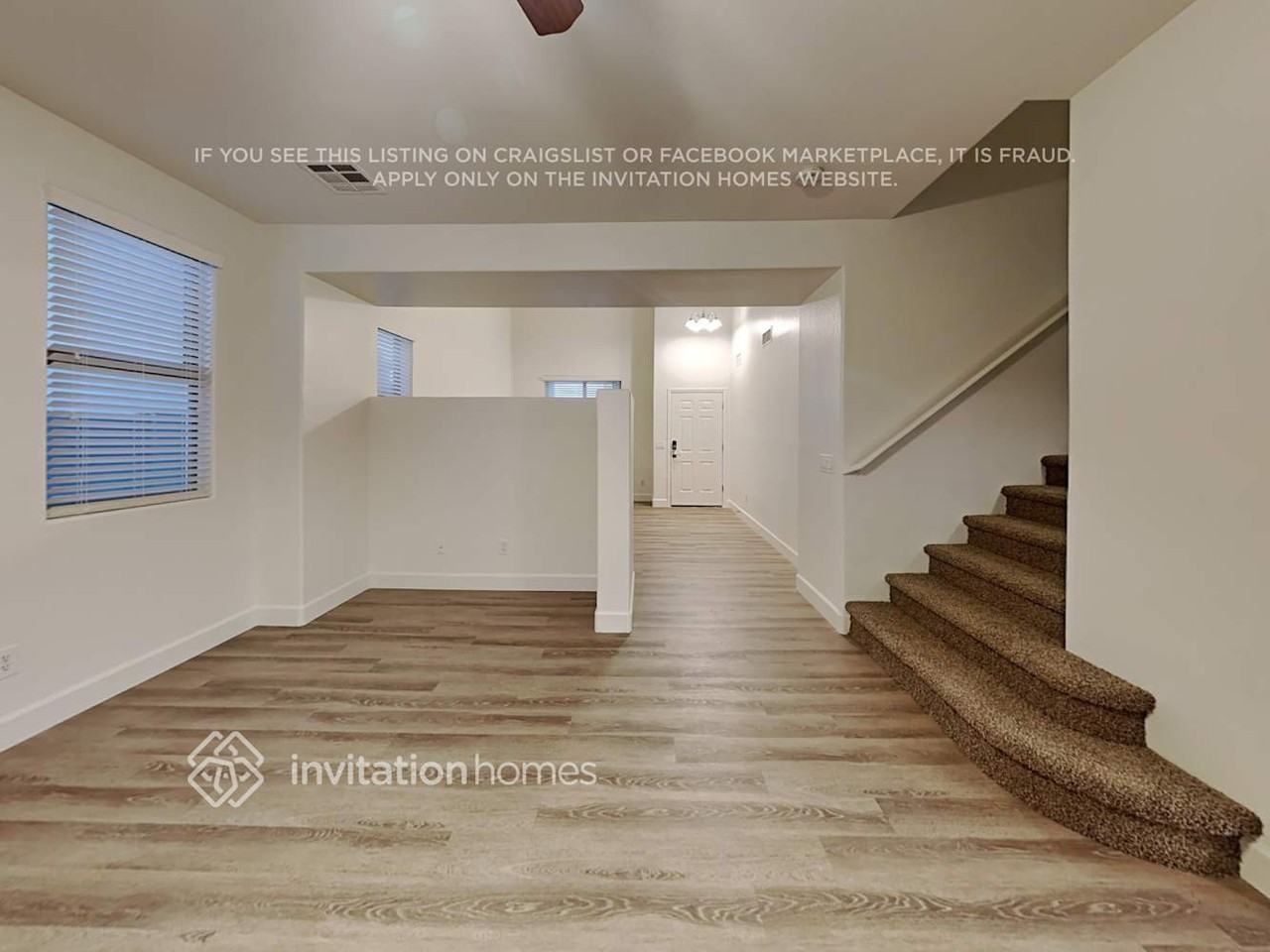 14667 N 174th Ave - Photo 5 of 22
