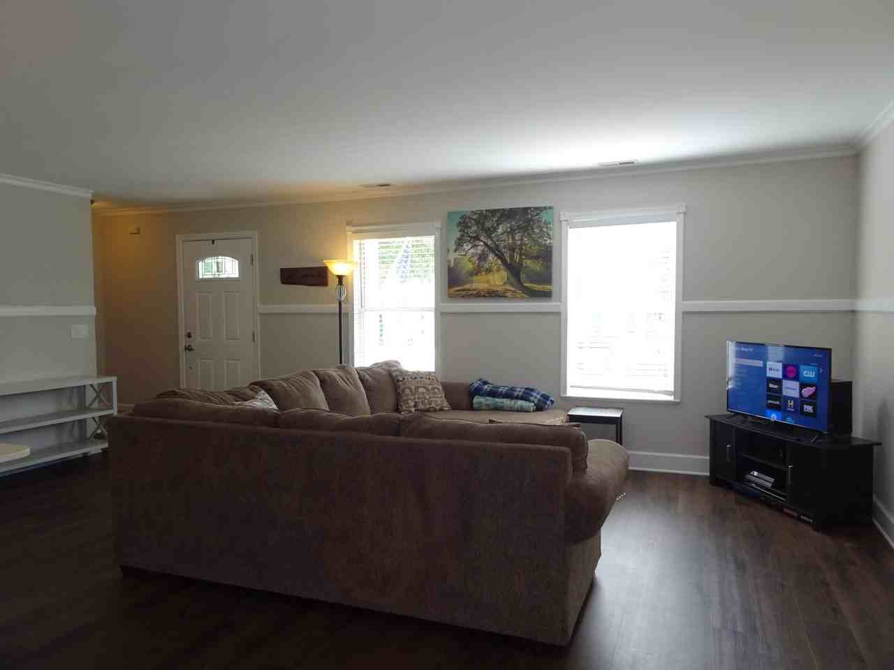 204 Old Hollow Rd - Photo 3 of 29