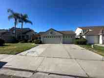 4620 4620 Sun W Drive - Photo 1 of 1