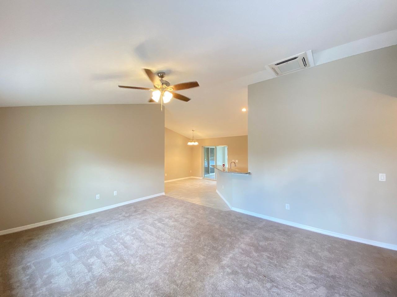 14962 Sw 60th Ter - Photo 4 of 33