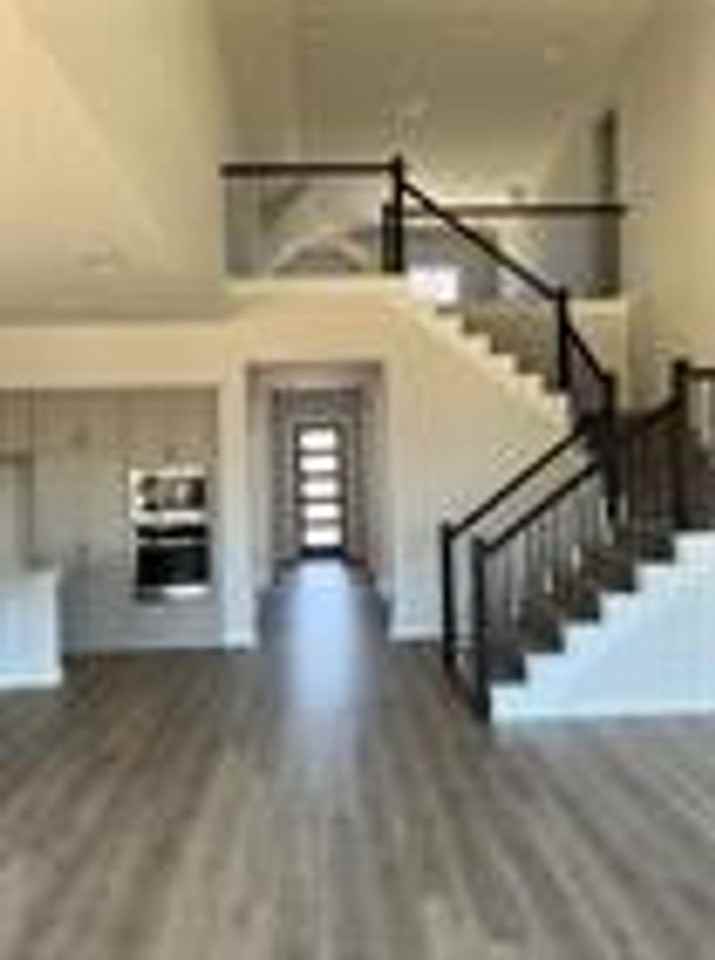 1330 Stone Manor Trl - Photo 3 of 20