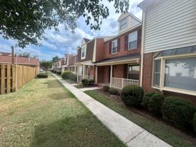 940 Glenn St - Photo 1 of 1