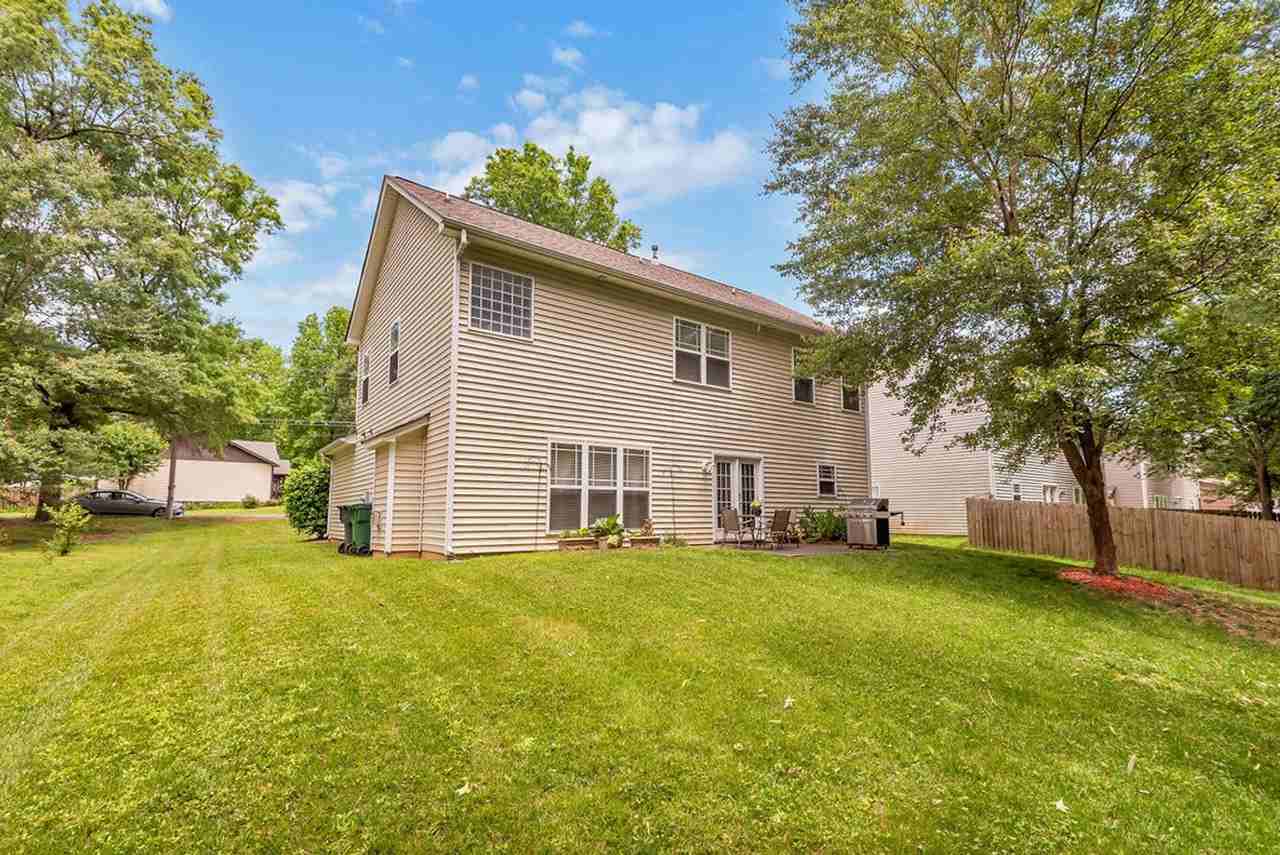 7012 City View Dr - Photo 2 of 6