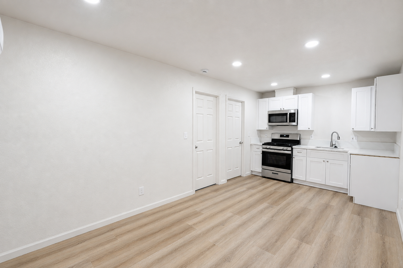14139 Cypress Sands Ln - Photo 5 of 8