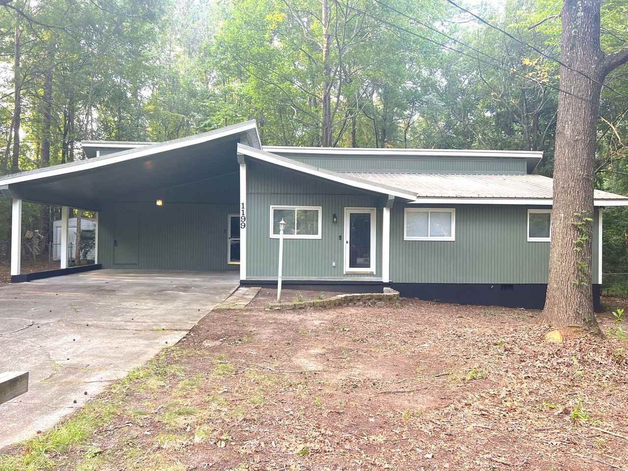 1199 Runnymede Ln