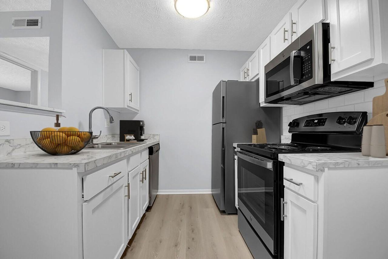 833 Misty Hollow Lane - Photo 4 of 5