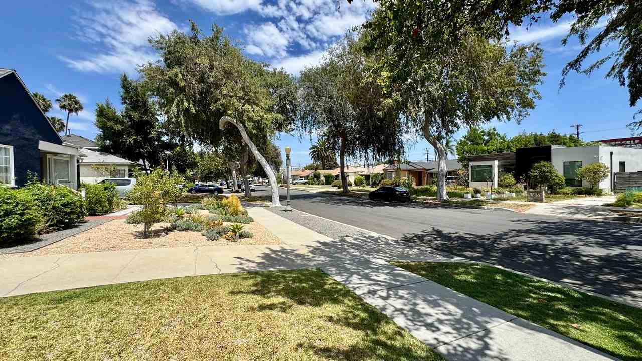 3513 S Sycamore Ave - Photo 5 of 41