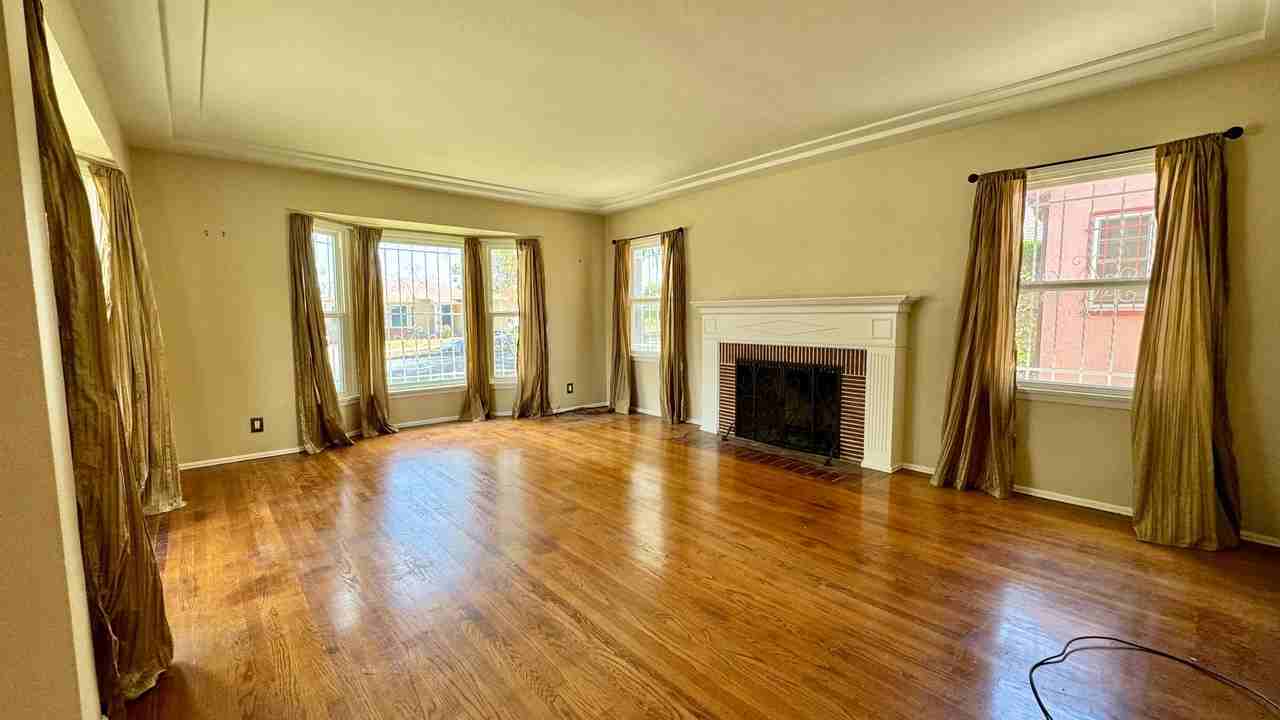 3513 S Sycamore Ave - Photo 7 of 41