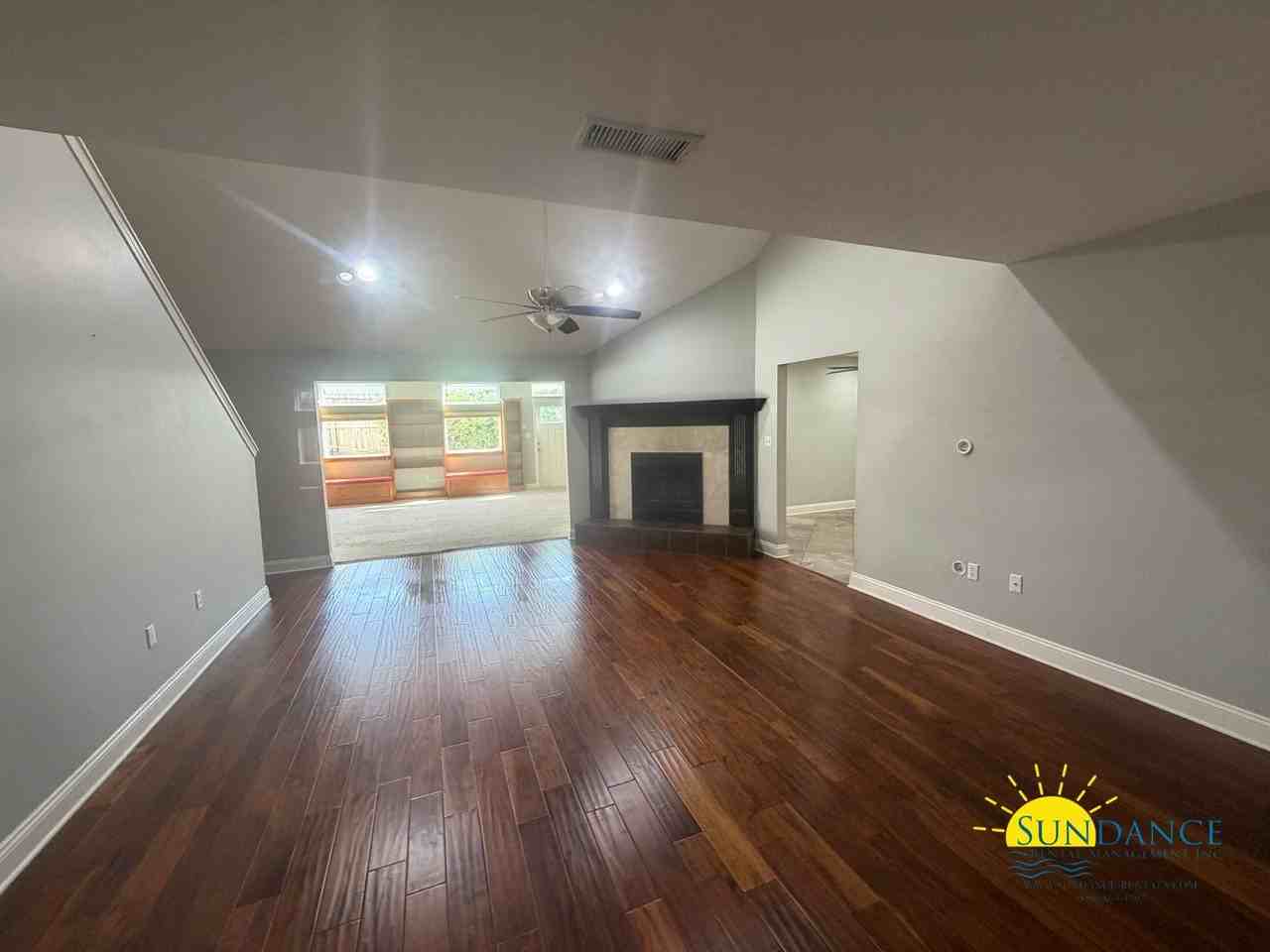 4504 Boca Dr - Photo 6 of 41