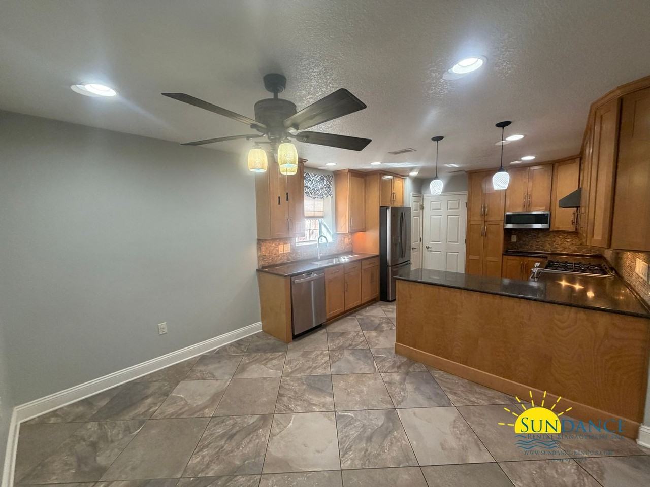 4504 Boca Dr - Photo 7 of 41