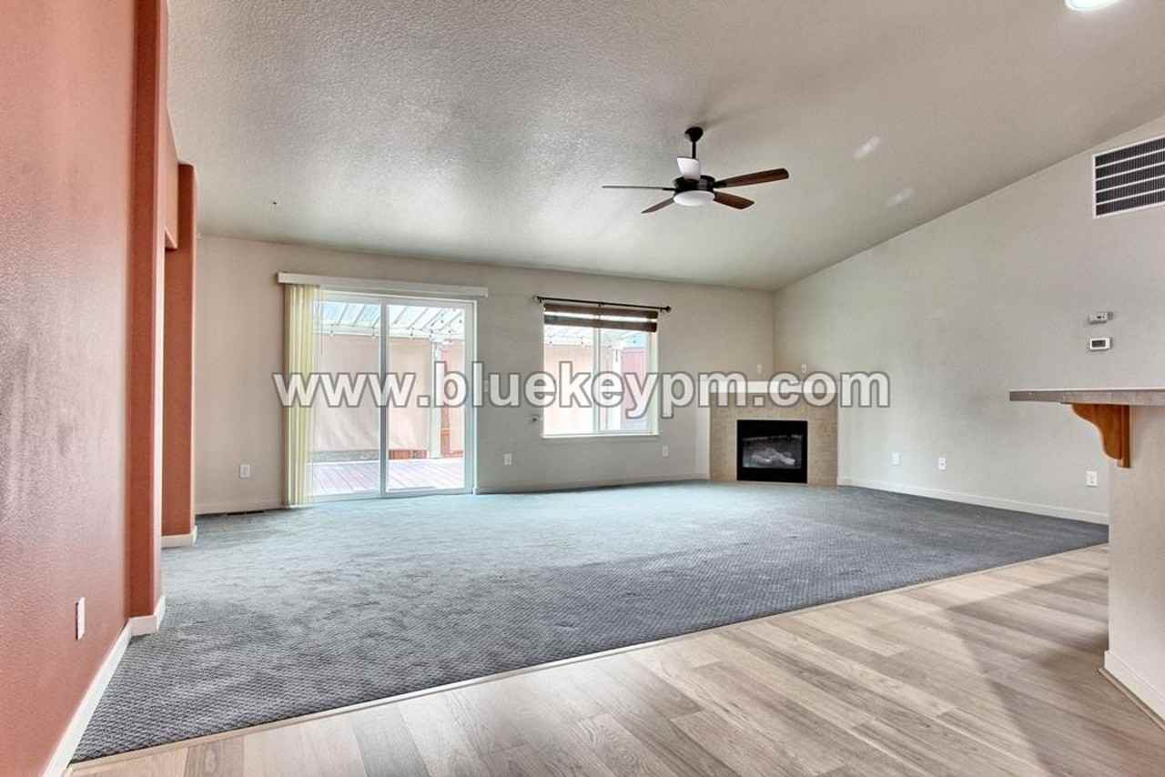 8701 Ne 66th St - Photo 5 of 19