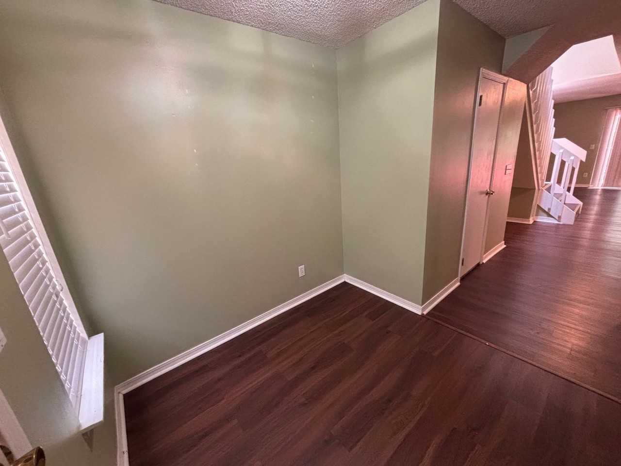 8531 Sturbridge Cir E - Photo 3 of 31
