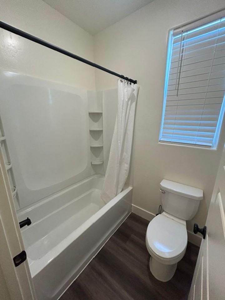 2635 S Cain Ct - Photo 3 of 10