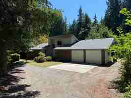 featured image of 6421 75th Ave Ne