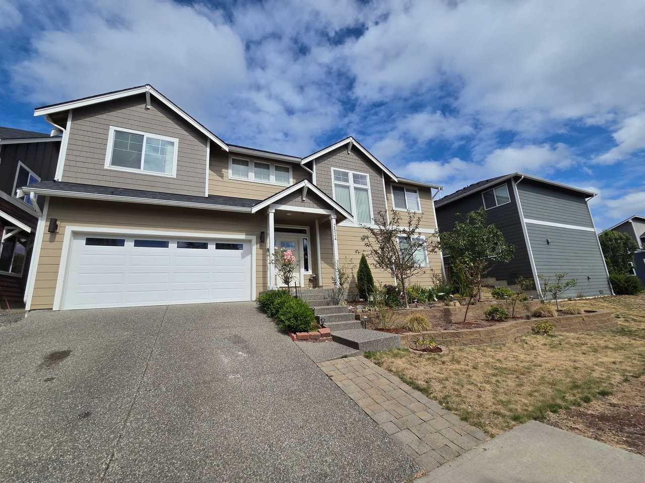 2524 Jacaranda Ave - Photo 2 of 46