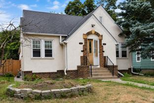 4329 Thomas Ave N - Photo 1 of 1