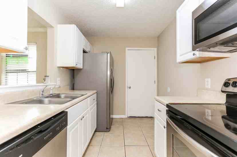 361 Hickory Hollow Drive North - Photo 2 of 15