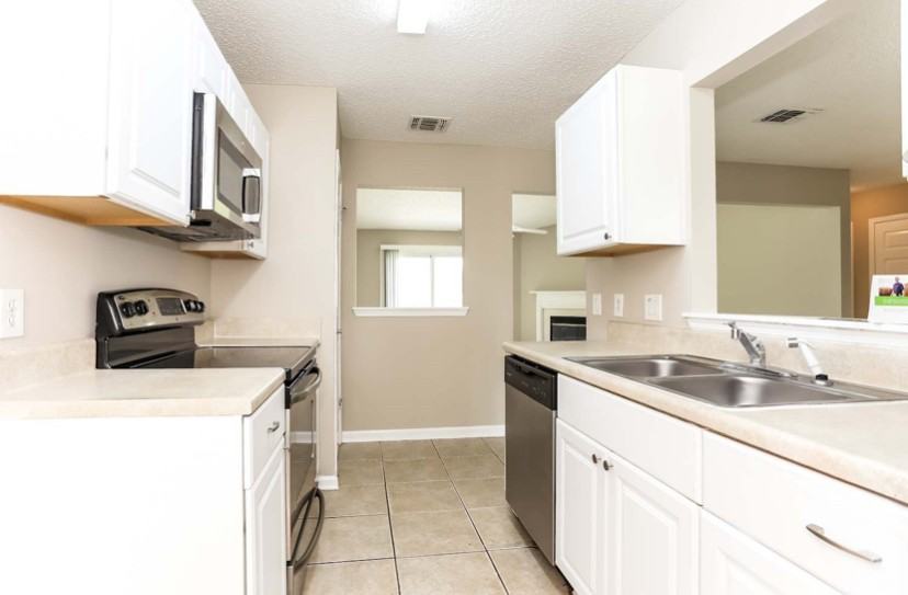 361 Hickory Hollow Drive North - Photo 3 of 15