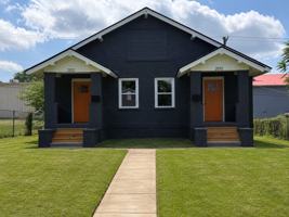 featured image of 2810 E 5th Ave
