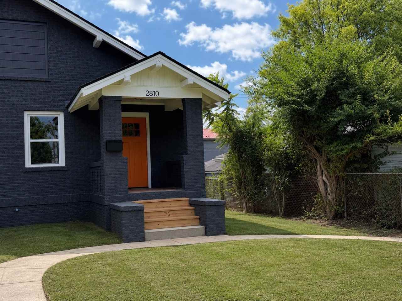 2810 E 5th Ave - Photo 2 of 3
